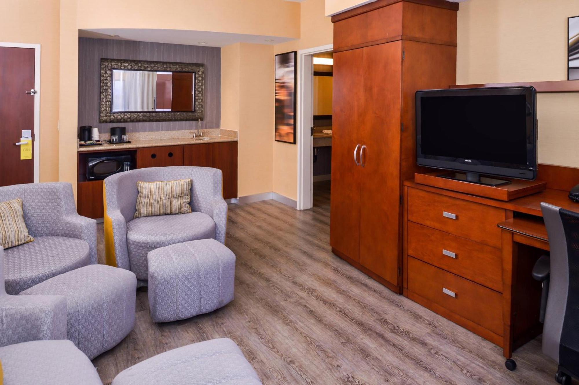 Courtyard By Marriott Victorville Hesperia Exteriör bild
