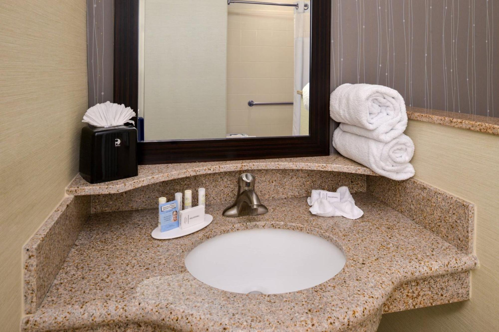 Courtyard By Marriott Victorville Hesperia Exteriör bild